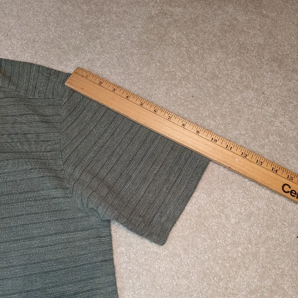 Claiborne Men's t-shirt - Picture 9 of 15